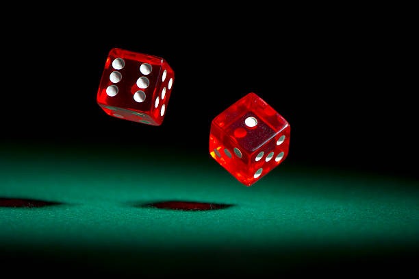 juraganbola live dealer studio with professional HD cameras and multilingual dealers